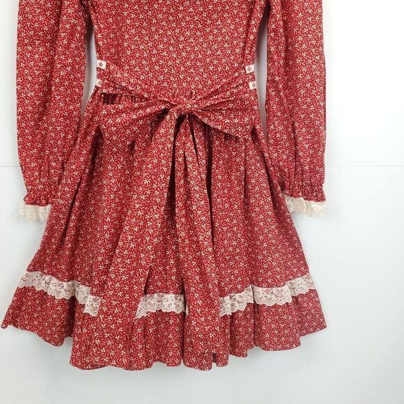 Girls Christmas Dress Handmade Mistletoe Holiday Vintage Cottagecore Size 4-5 - Picture 11 of 13